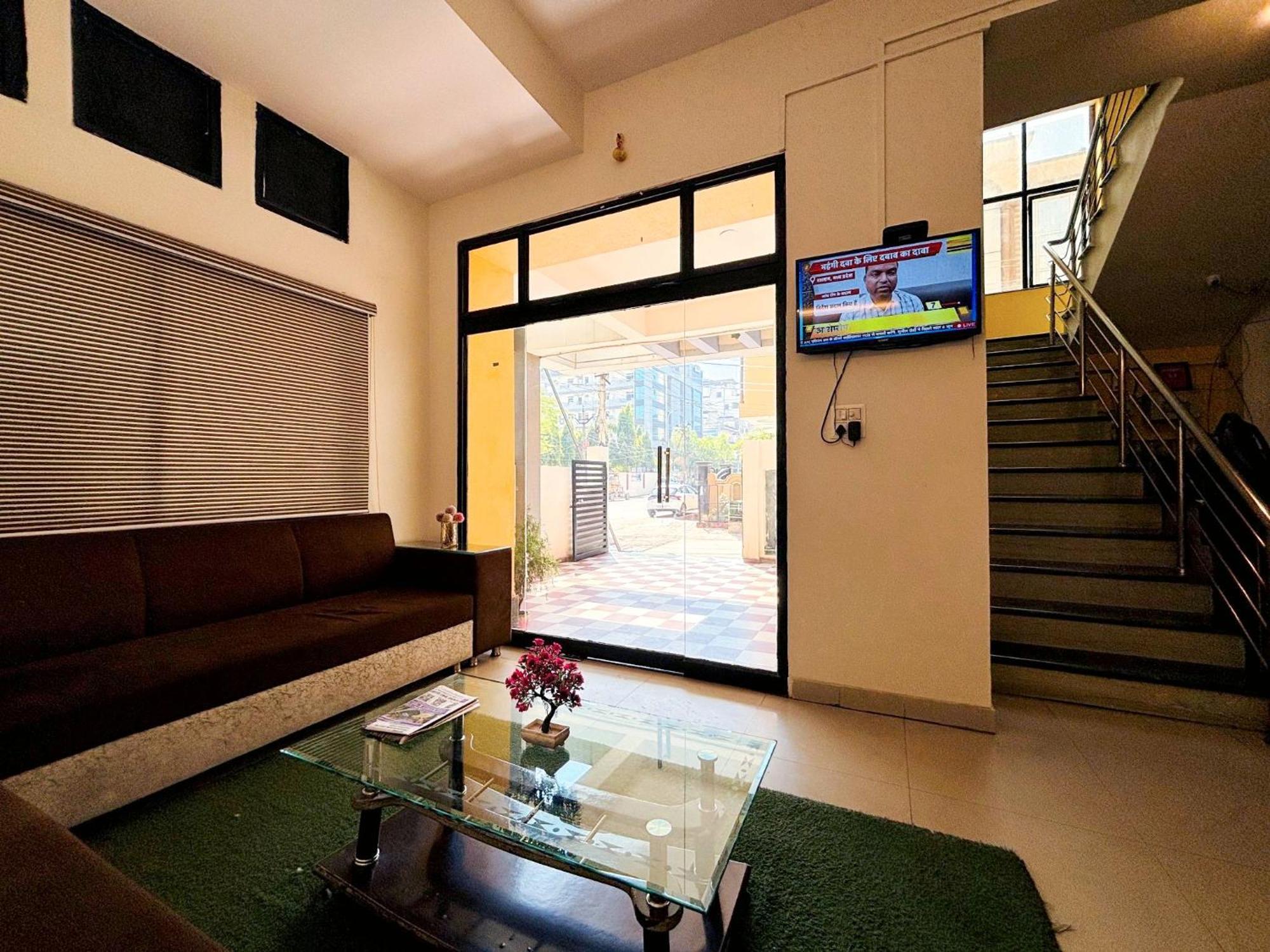 Hotel Sunrise Inn Kota  Dış mekan fotoğraf