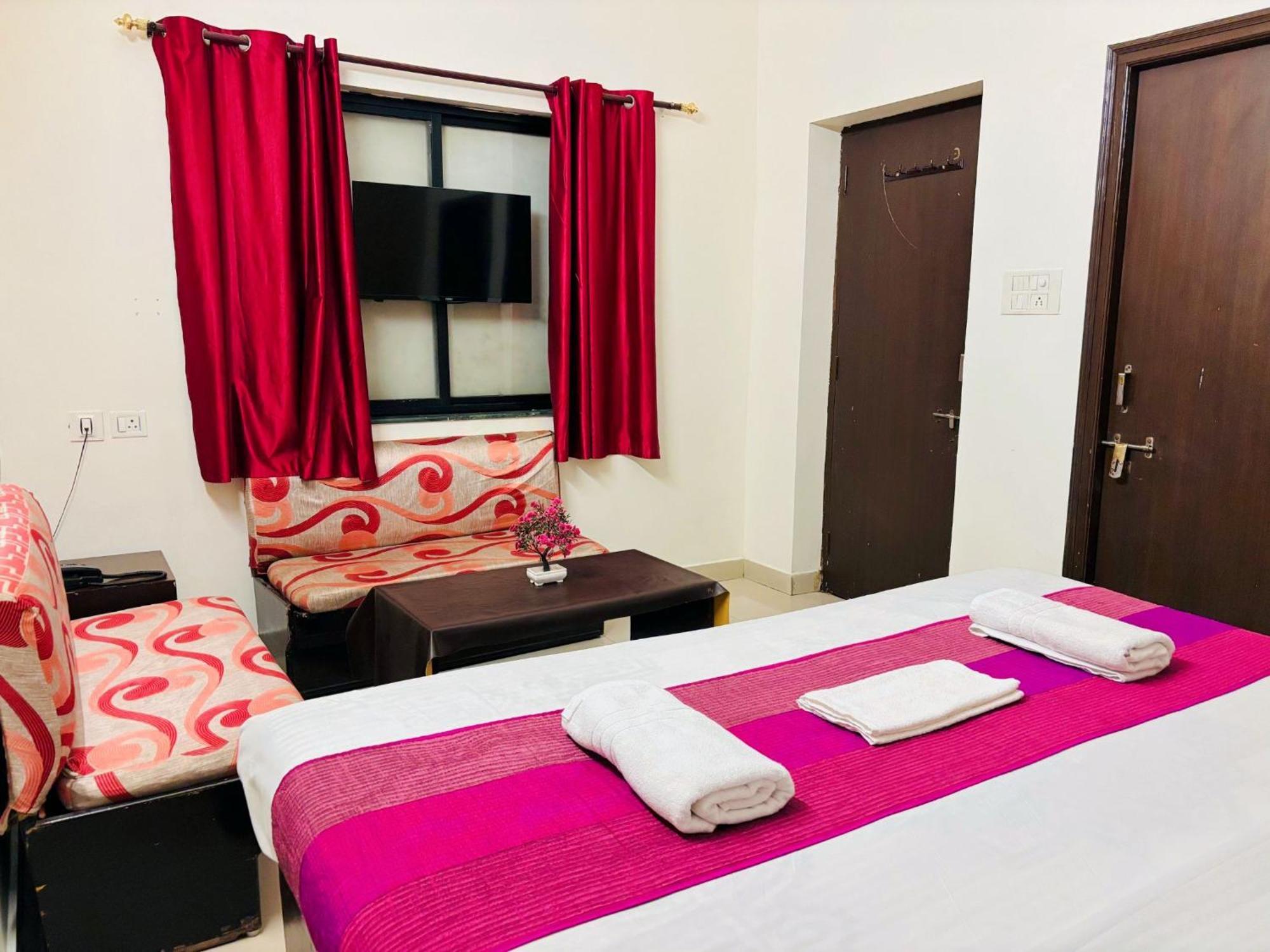 Hotel Sunrise Inn Kota  Dış mekan fotoğraf