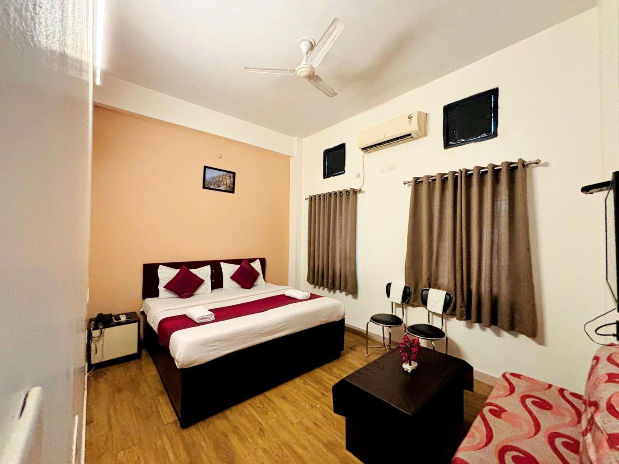 Hotel Sunrise Inn Kota  Dış mekan fotoğraf