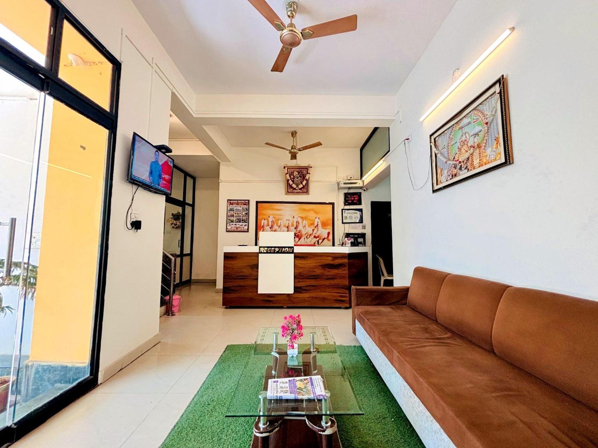 Hotel Sunrise Inn Kota  Dış mekan fotoğraf