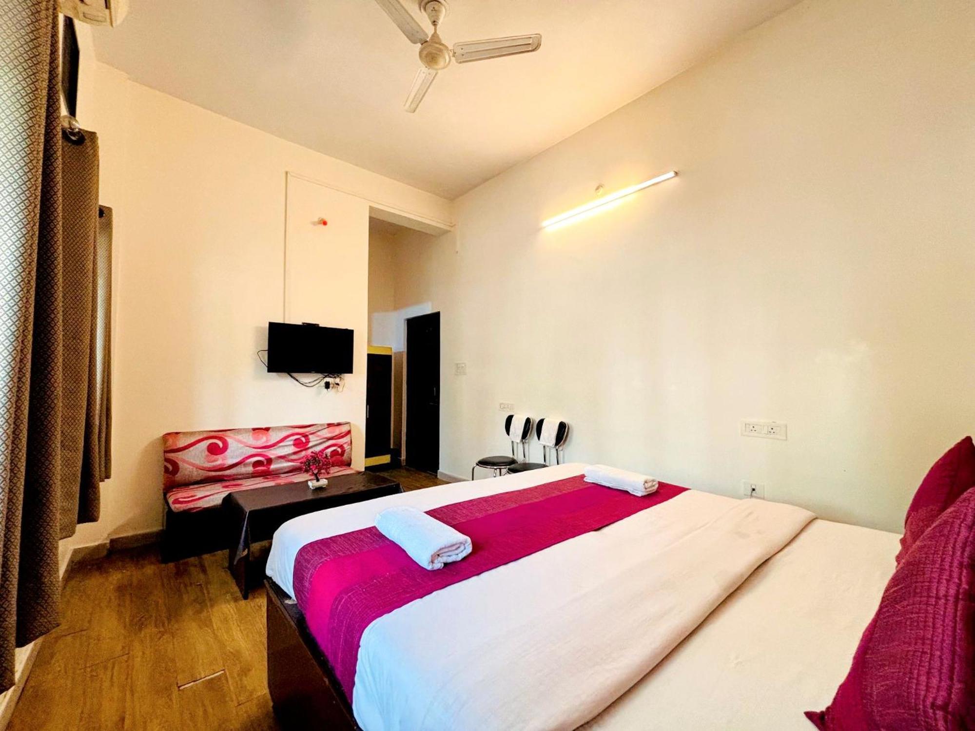 Hotel Sunrise Inn Kota  Dış mekan fotoğraf