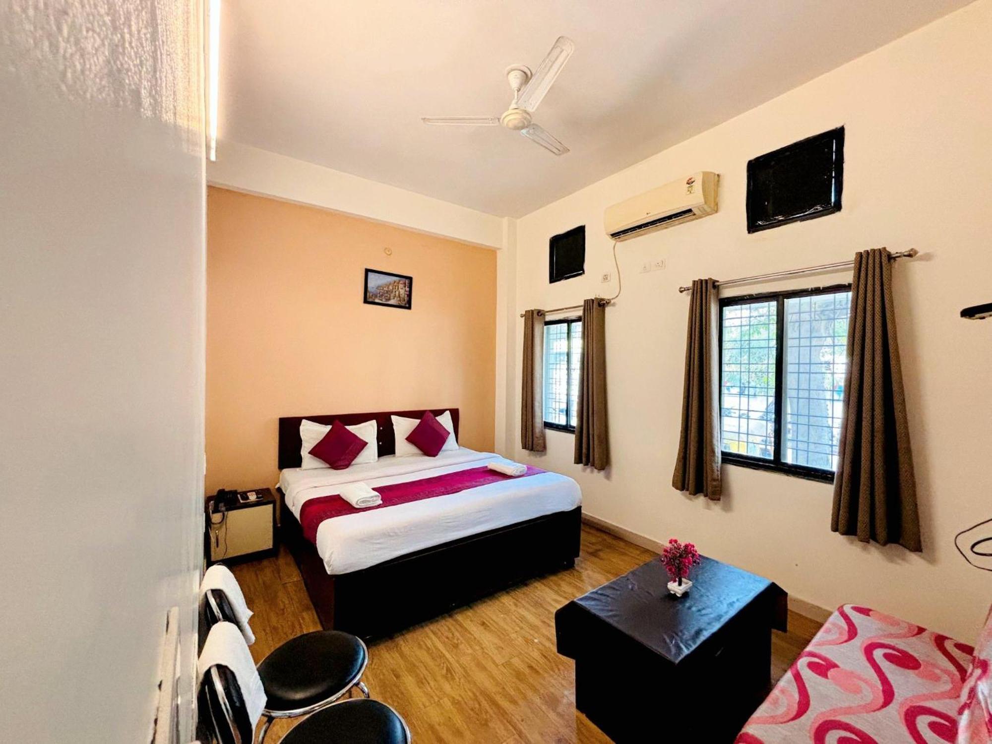 Hotel Sunrise Inn Kota  Dış mekan fotoğraf